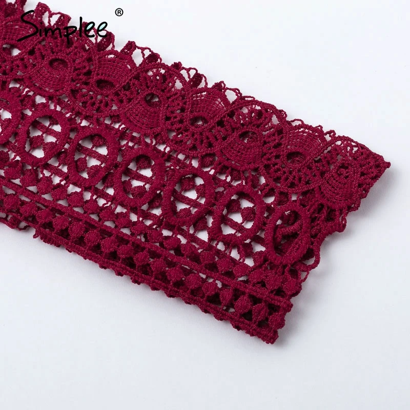 Весеннее платье Simplee с кружевами белое красное элегантное короткое вышивкой