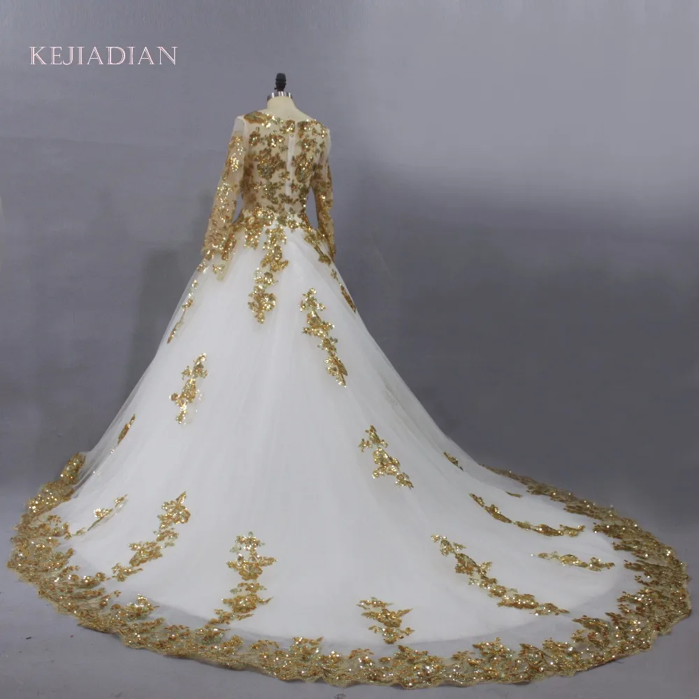 Vestidos De Boda размера плюс Удивительное белое свадебное платье расшитое золотистым