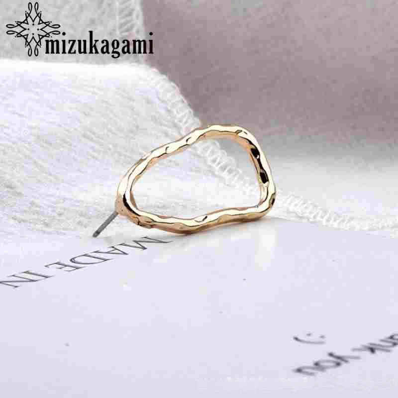 

Golden Metal 10pcs/lot Personality Geometric Metal Base Earrings Connector For DIY Earrings Jewelry Accessorie