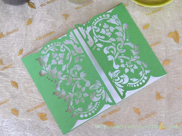 100 шт./лот Новогодние украшения! Пригласительные ворота с лазерной резкой зеленые