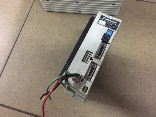 

servo drive MUDS083A1A , Used one , 90% appearance new , 3 months warranty , fastly shipping
