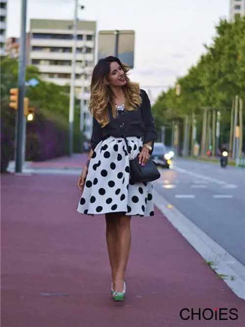 Женская плиссированная юбка средней длины повседневная черная с высокой талией