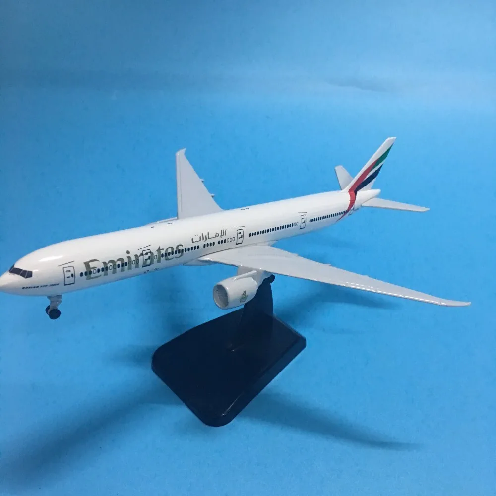 JASON TUTU модель самолета Модель самолета Emirates Boeing 777 модель самолета 1:200 литой металл 20 см Airbus A380 самолет