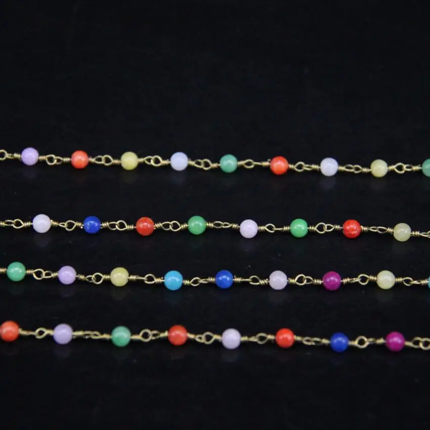 Разноцветные малайские яшмы 4 мм размеры разные цвета вокруг бусин обернутая