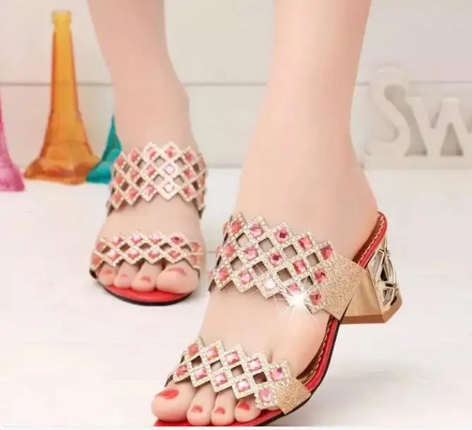 Сандалии женские на платформе и толстом каблуке босоножки танкетке пикантные