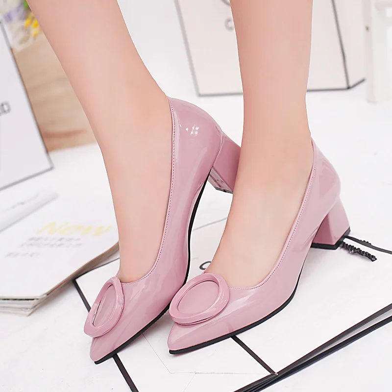 2019 женская обувь из лакированной кожи в европейском и американском стиле Осенняя