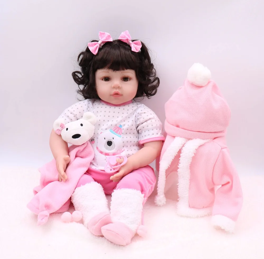 

Forrsdor22 дюйма 55 см мягкая ткань тела с розовой одеждой и розовой шляпой реалистичные Новорожденные девочки силиконовые куклы для новорожденн...