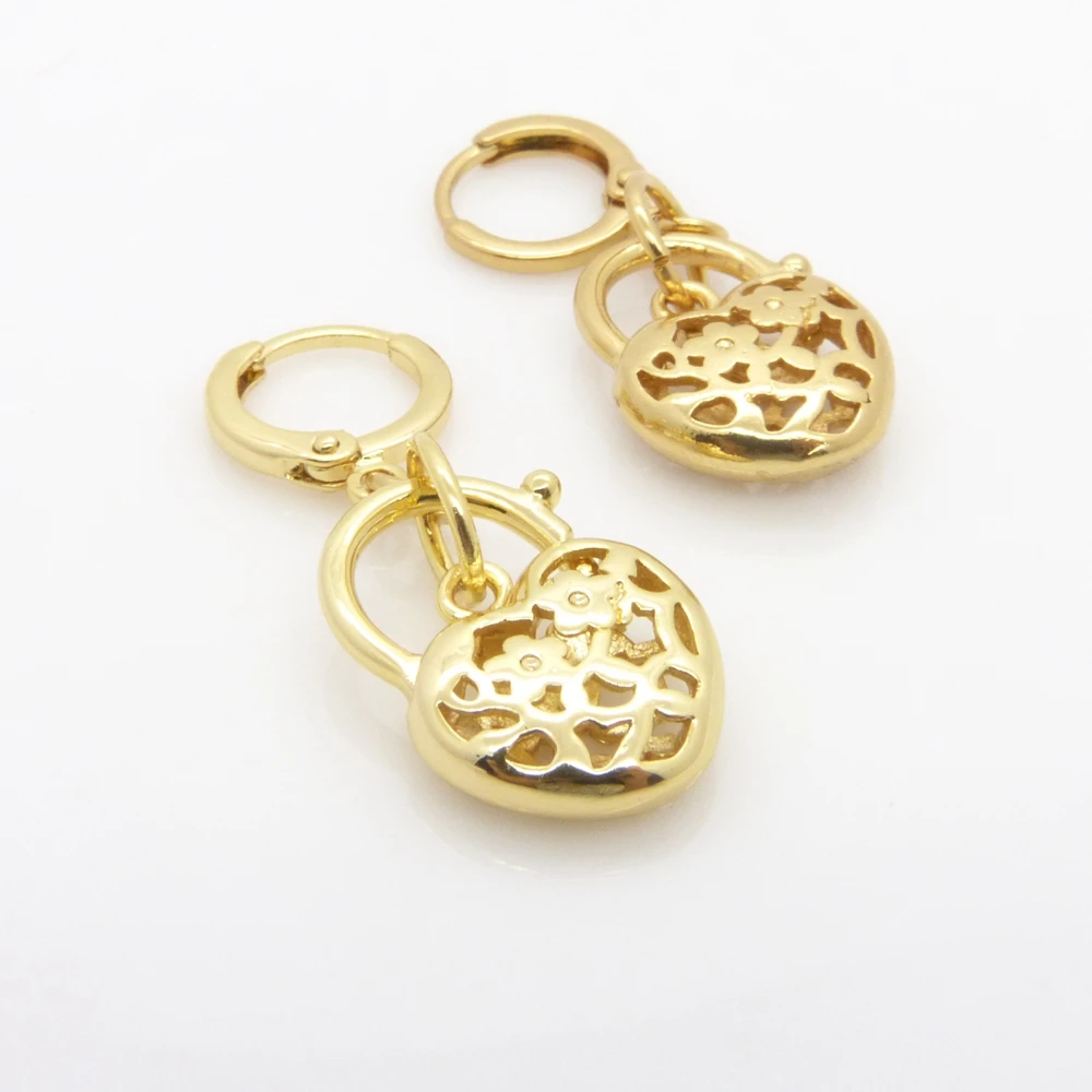 

Filigree Padlock Yellow Gold Filled Womens Dangle Earrings
