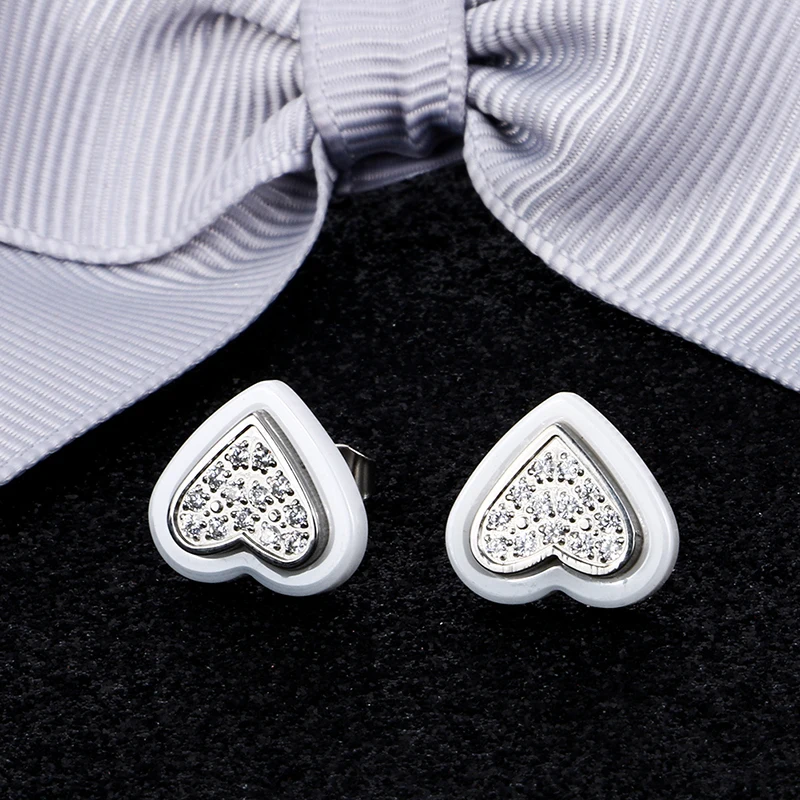2017 New Black White Ceramic Imitation Bright Crystal Rhinestone Elegant Peach Heart Stud Earrings Steel Fashion Jewelry Women | Украшения