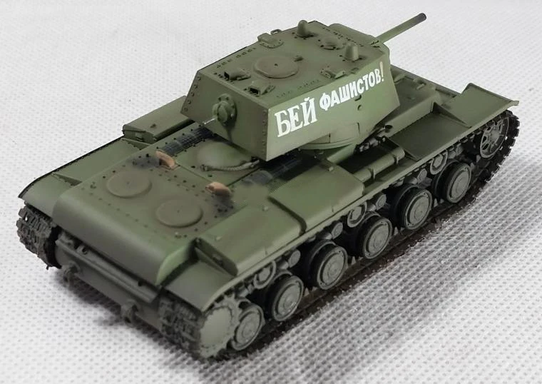 1:72 модель тяжелого танка Модель 1941 года в годы Второй мировой войны имитационная