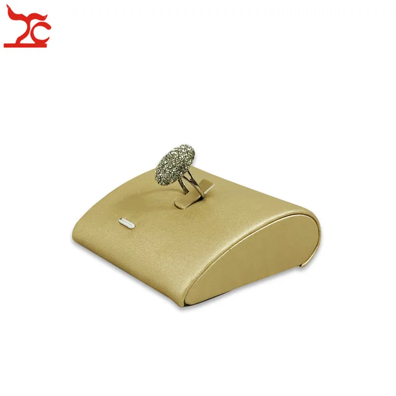 Curve Base Gold PU Ring Jewelry Display Stand Resin Single Organizer Exhibition Holder 8*8*2.5cm | Украшения и аксессуары