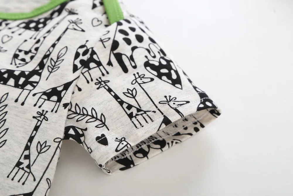 2019 новая хлопковая одежда для малышей с короткими рукавами Олень Печать