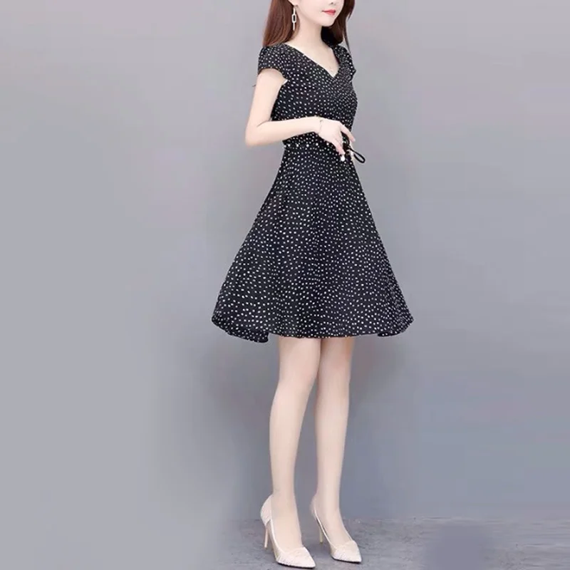 Женское Повседневное платье с круглым вырезом и коротким рукавом поясом в