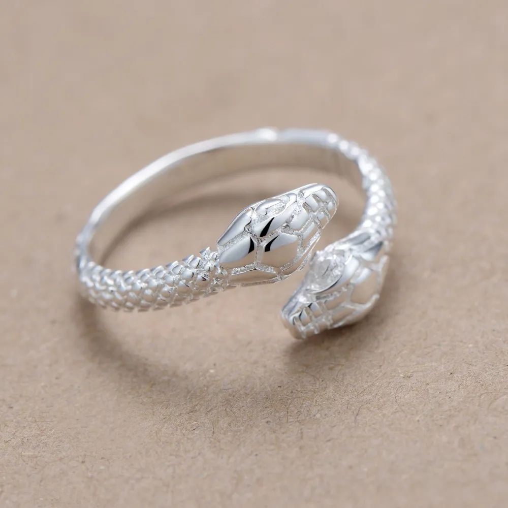Регулируемое кольцо с крутой змейкой ювелирное изделие посеребренным покрытием - Фото №1