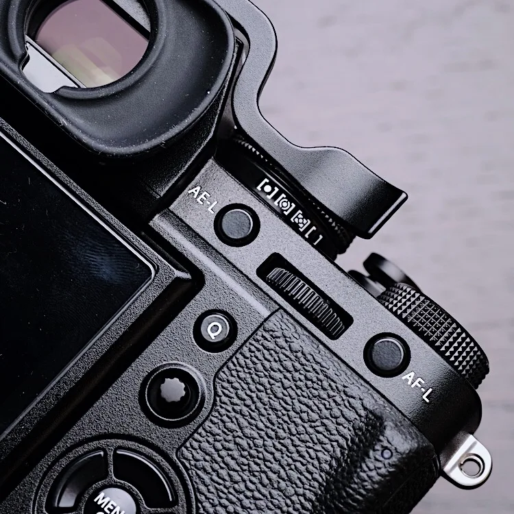 Чехол для упора для большого пальца Fujifilm XT1, XT2, FUJI X-T1, X-T2, красный, черный, серебристый (art.: 7abdff8d6) - 7abdff8d6
