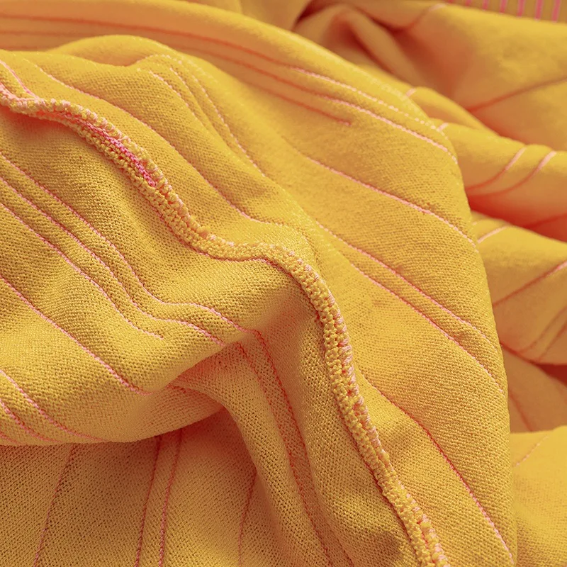 Летнее трикотажное платье 2019 квадратный воротник без рукавов хитовые цвета