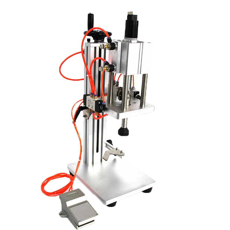 Пневматическая крышка укупорка машины для прессования ликера крышки пресс