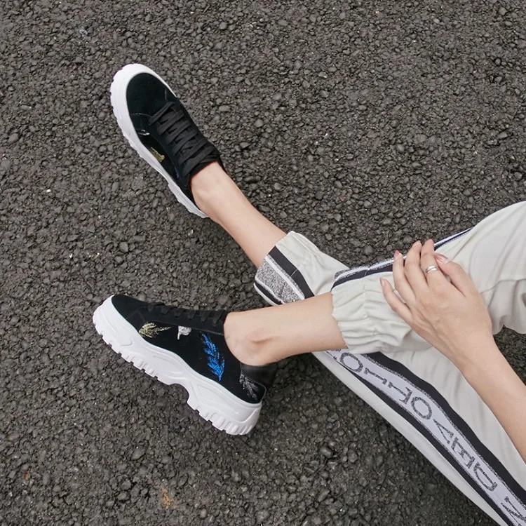 

2019