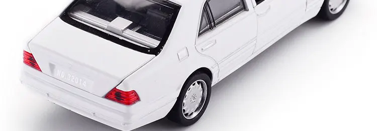 Zhenwei Mercedes-Benz S W140 1:32 Сплав модель автомобиля звуковой светильник вытяжной задний светильник звуковые сплав игрушечные модели автомобилей для детей