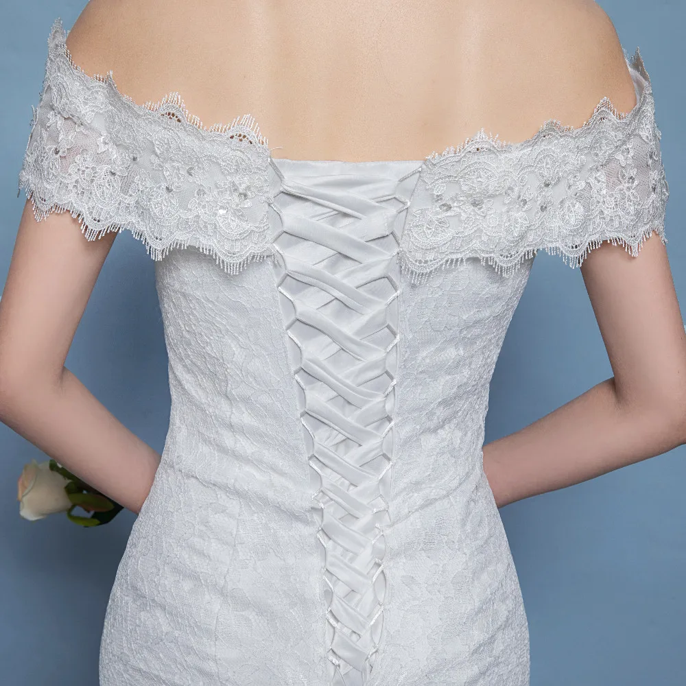 Женское свадебное платье с v образным вырезом Vivian's Bridal белое и шлейфом длиной до