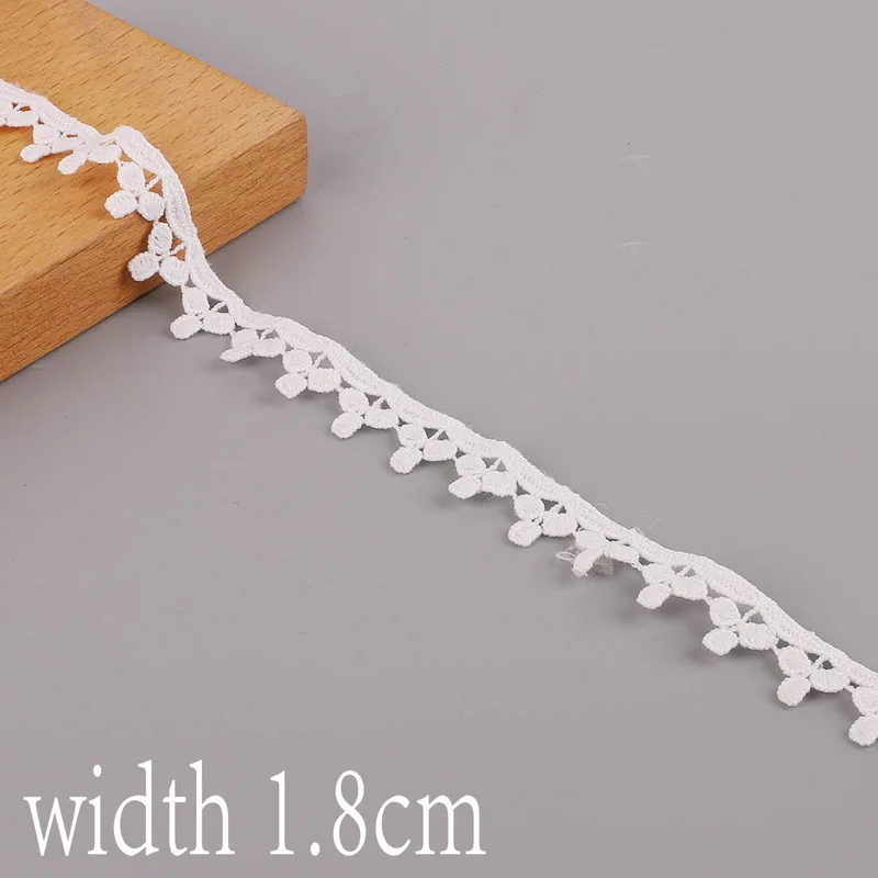 Width 1.8cm 1 ярд белый цветок лист бант с кружевной отделкой пэчворк Материал полиэстер кружевная лента с вышивкой для пошив одежды «сделай сам» Аксессуары - Цвет: Width 1.8cm