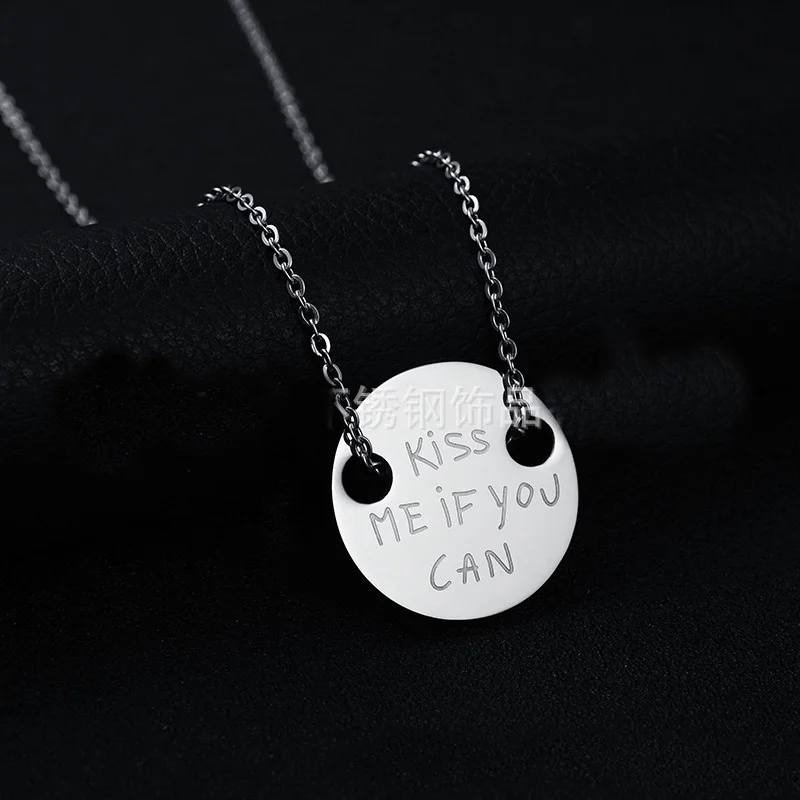 new style kiss me if you can circle pendant titanium stainless necklace statement never fade women jewelry RX015 | Украшения и