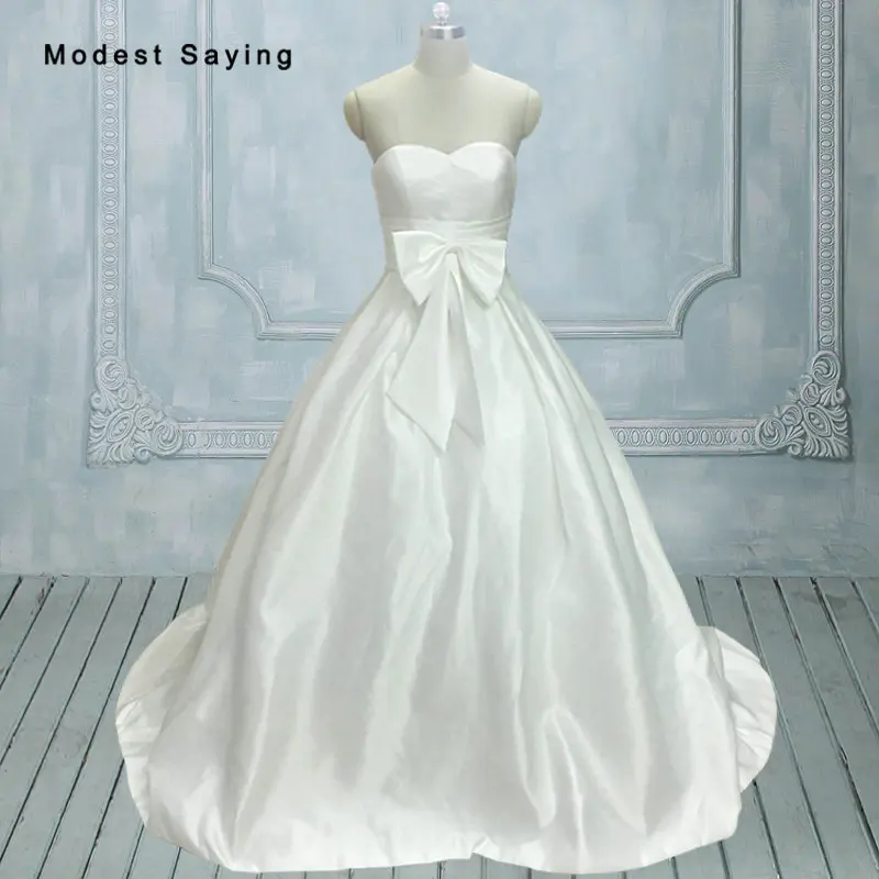 

Real White Sexy Ball Gown Sweetheart Satin Wedding Dresses 2017 with Detachable Train Formal Long Bridal Gowns with Bow JW111