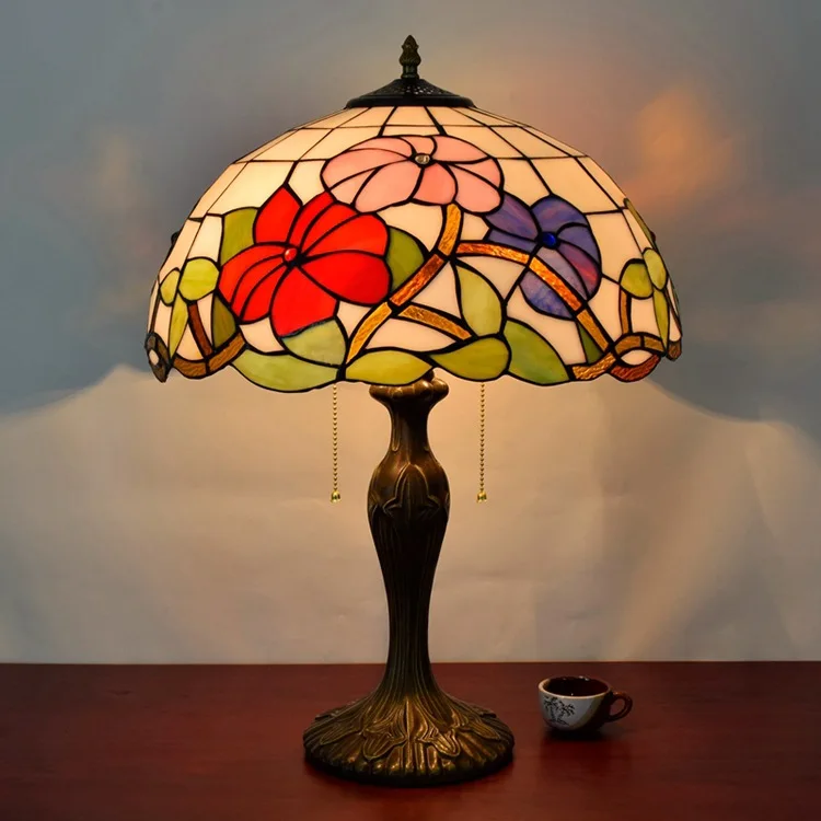 

16 Inch Flesh Country Flowers Tiffany Table Lamp Country Style Stained Glass Lamp for Bedroom Bedside Lamp E27 110-240V