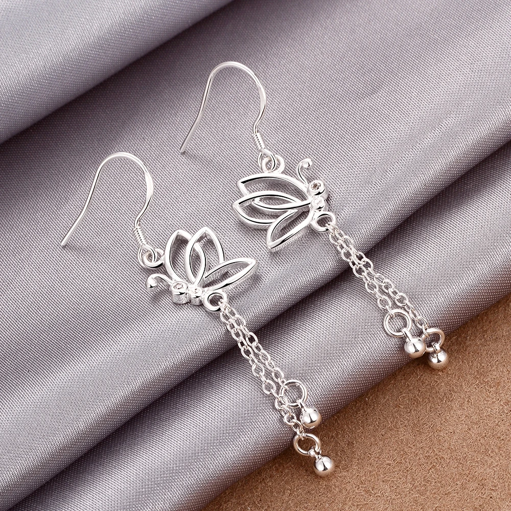 

Fashion silver ornaments Europe and the United States hot personality butterfly earrings shine zircon ladies earrings