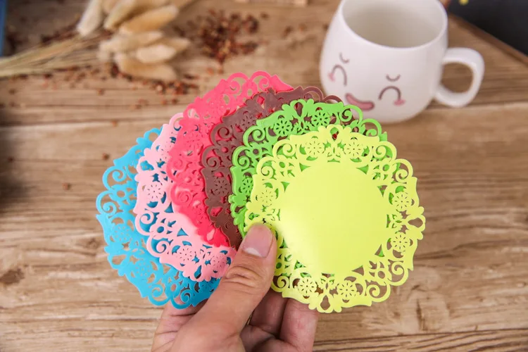 2 шт творческие полое силиконизированное рисунок в форме цветка с нескользящей