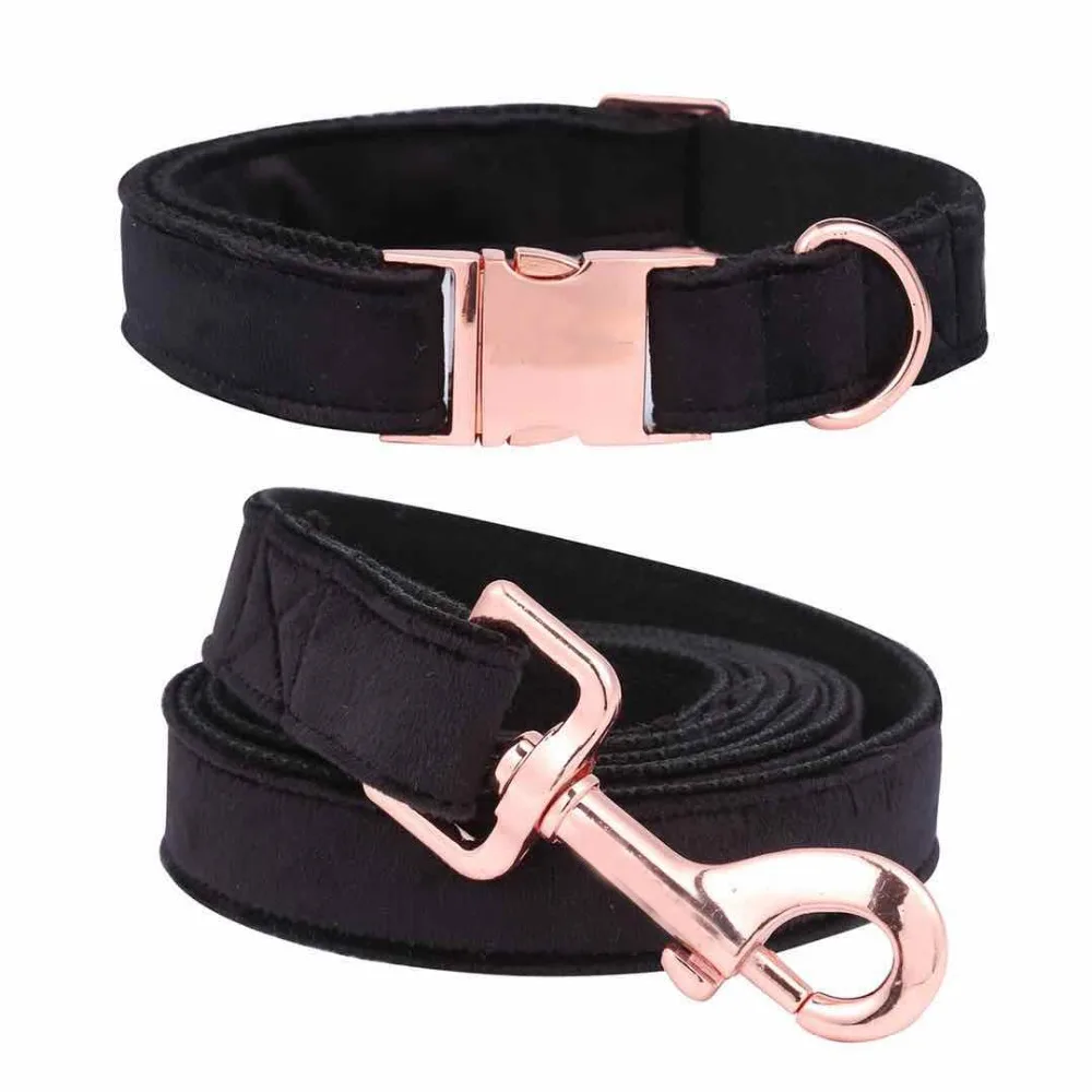 

Unique Style Paws Christmas Black Velvet Soft Collar and Leash Gift for Dogs and Cats