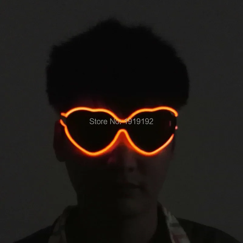 Очки светодиодные в форме сердца с подсветкой светящиеся Классические игрушки