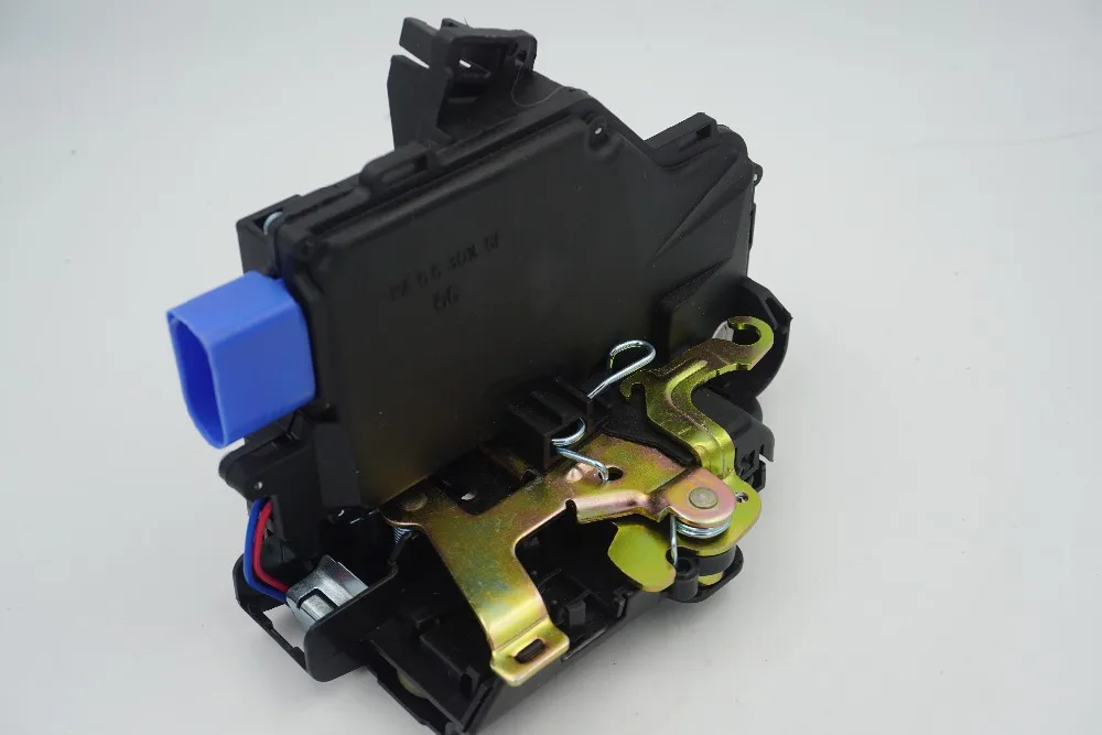 

FRONT LEFT 9 PIN DOOR LOCK ACTUATOR 3D1837015AS 3D1837015 3D9837015 3D1837015A 3D2837015P 3D1837015AB 3D1837015AC 3D1837015AP