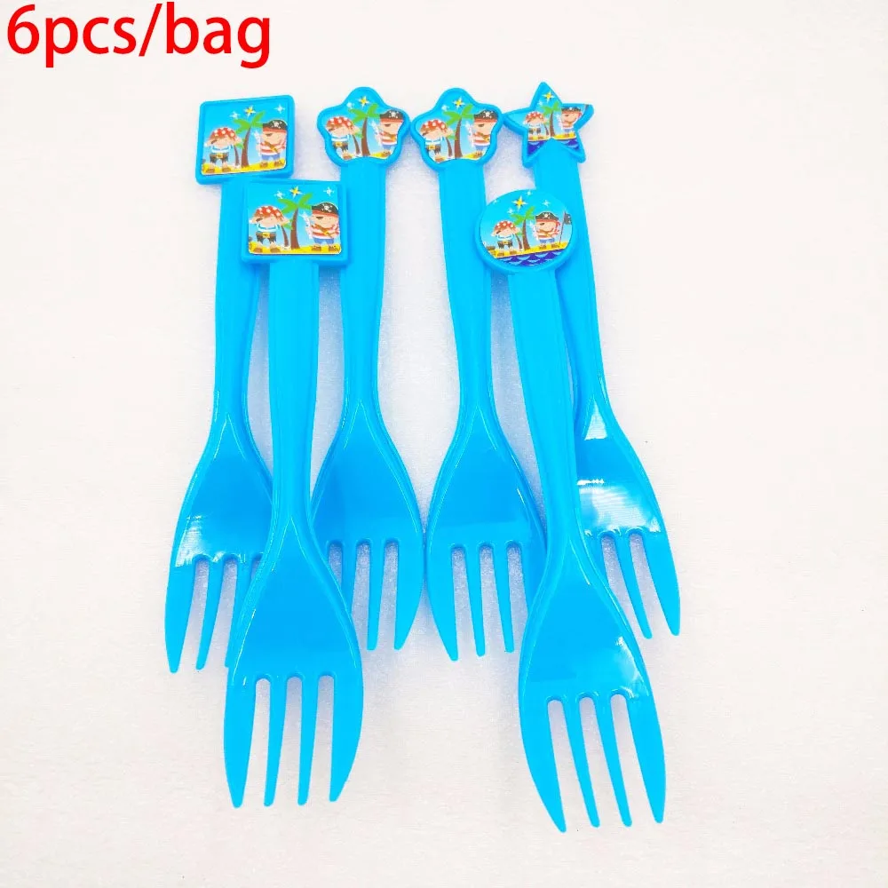 Forks 6pcs Маленькие принадлежности для пиратской вечеринки, чашки. Тарелки, соломинки, салфетки, одноразовая посуда, ножи, вилки, ложки, костюмы для дня рождения - Цвет: Forks 6pcs
