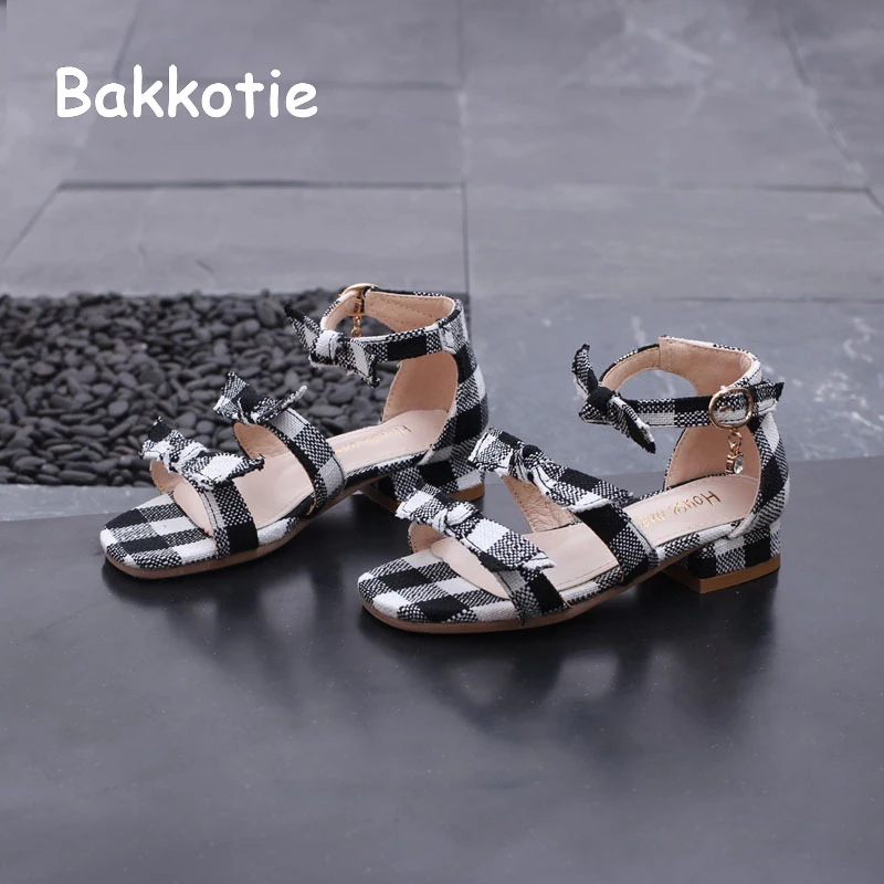 Bakkotie 2018 Лето Новые детские лук черный принцессы вечерние сандалии-гладиаторы
