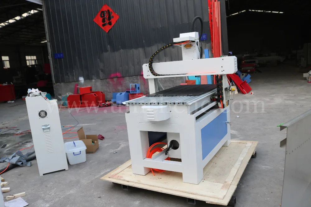 Высокое качество мини рабочего стола 3d фрезерный станок с чпу 6090/cnc router машина |