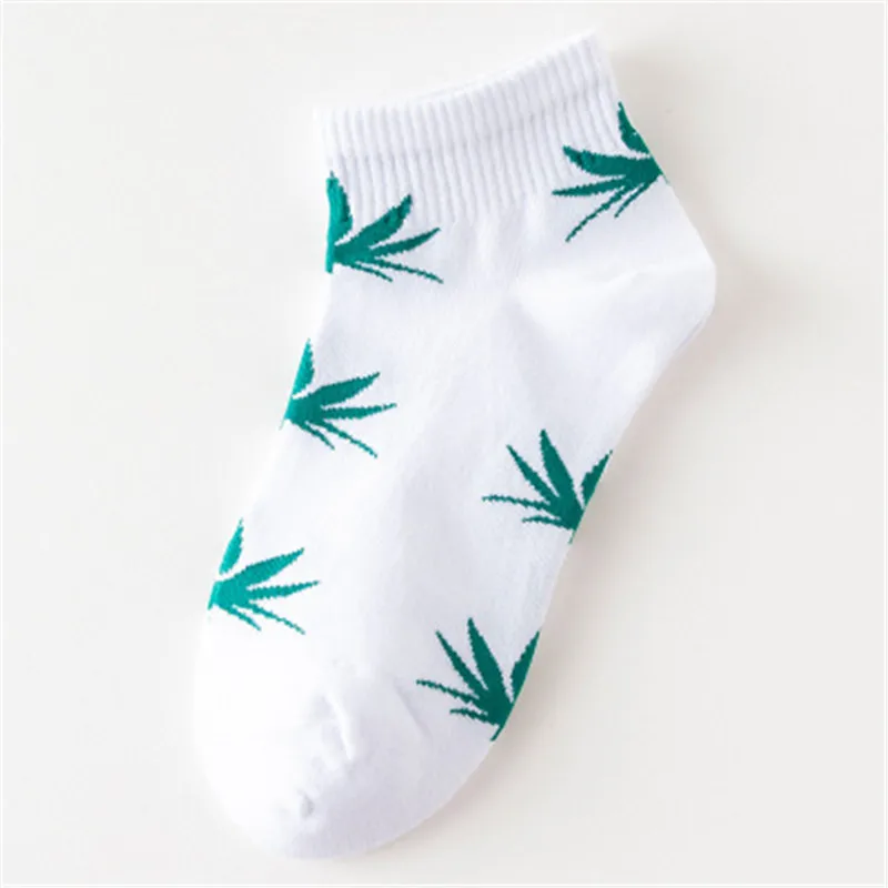 Носки для девочек с рисунком кленового листа уличный стиль модные тренды