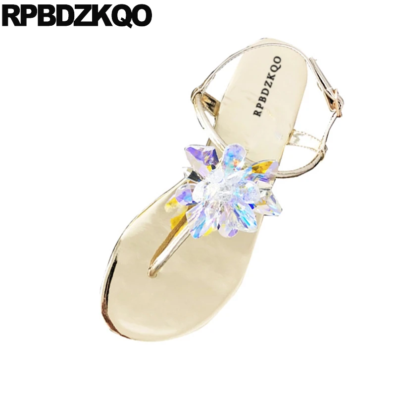 Стразы женские сандалии с ремешком на пятке летние плоской подошве 2019