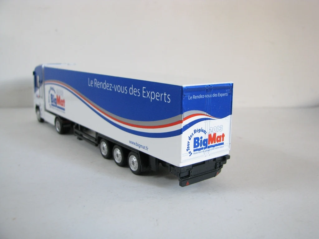 ELI GOR 1: 87 RENAULT MA GNUM 2008 полу бутик сплава игрушки для детей Детские игрушки модель подарок оригинальная коробка