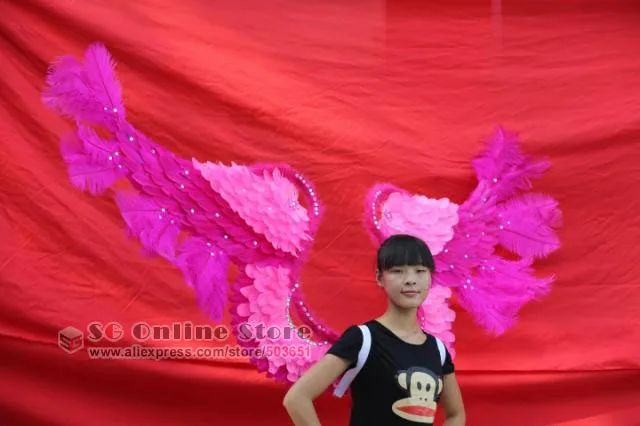 Большие крылья Ангела из серии Виктория для демонстрации украшения свадебной