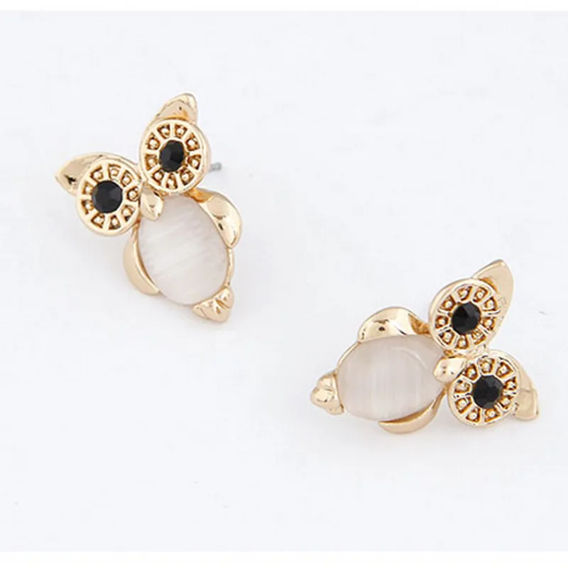 Женские серьги гвоздики Kymyad винтажные золотистые с розовым/белым камнем кошачий