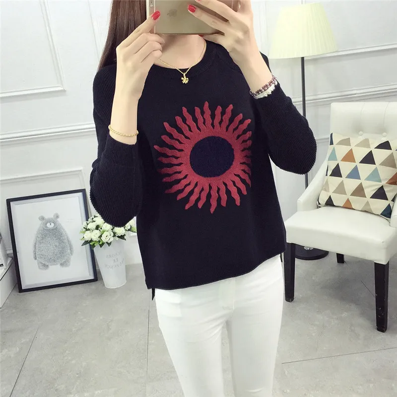 Повседневный короткий пуловер с круглым вырезом и цветочным принтом длинными