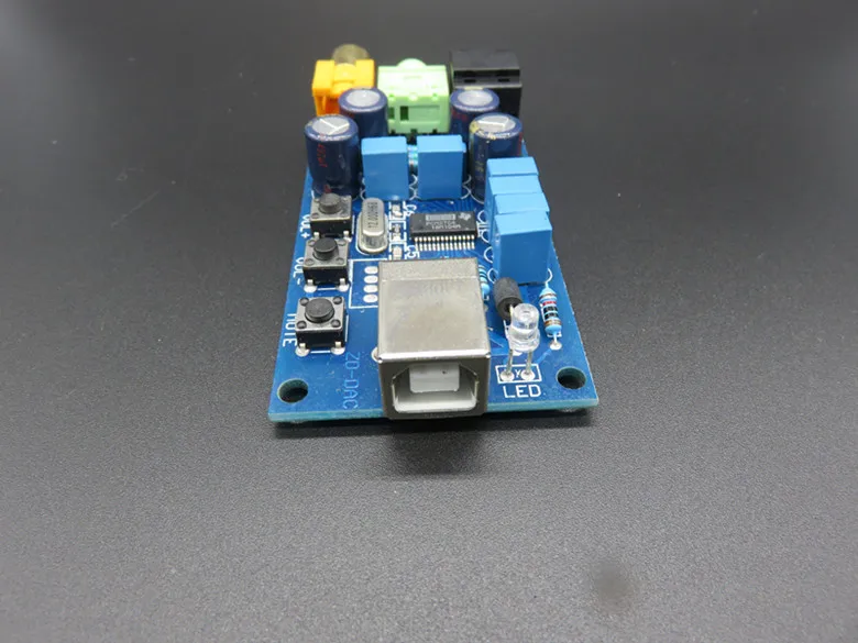 PCM2704 USB DAC Power fiber optic coaxial analog output decoder computer sound card volume control | Электроника