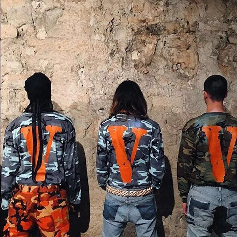 Мужские Vlone Друзья Письмо V Печати Камуфляж Футболки С Длинным Рукавом Армии