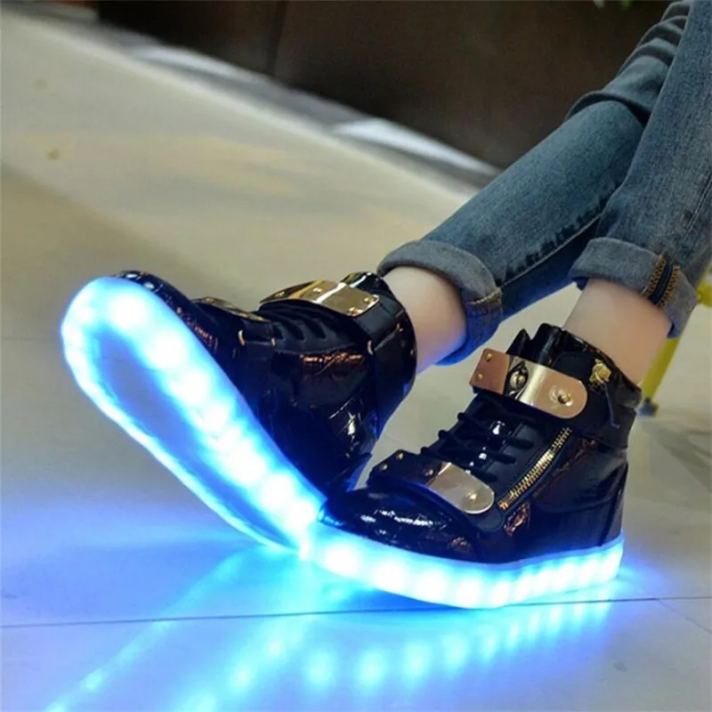 2017 мода Световой Свет Обувной Моды для Мужчин USB Перезаряжаемый Светодиодный