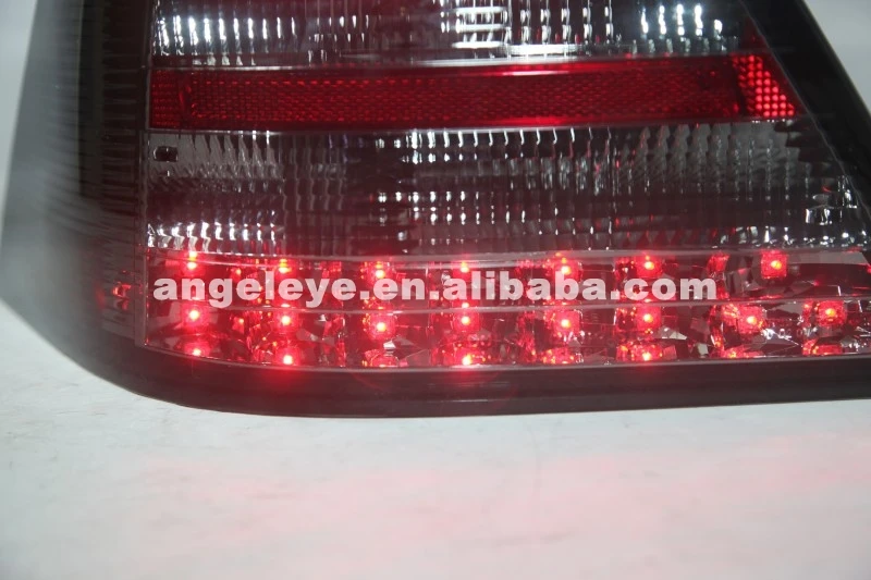 Для Benz W203 C32 C36 C280 C230 C320 C240C180K C200K светодиодный фонарь 2001-2004 год чёрное Дымовое средство Цвет SN