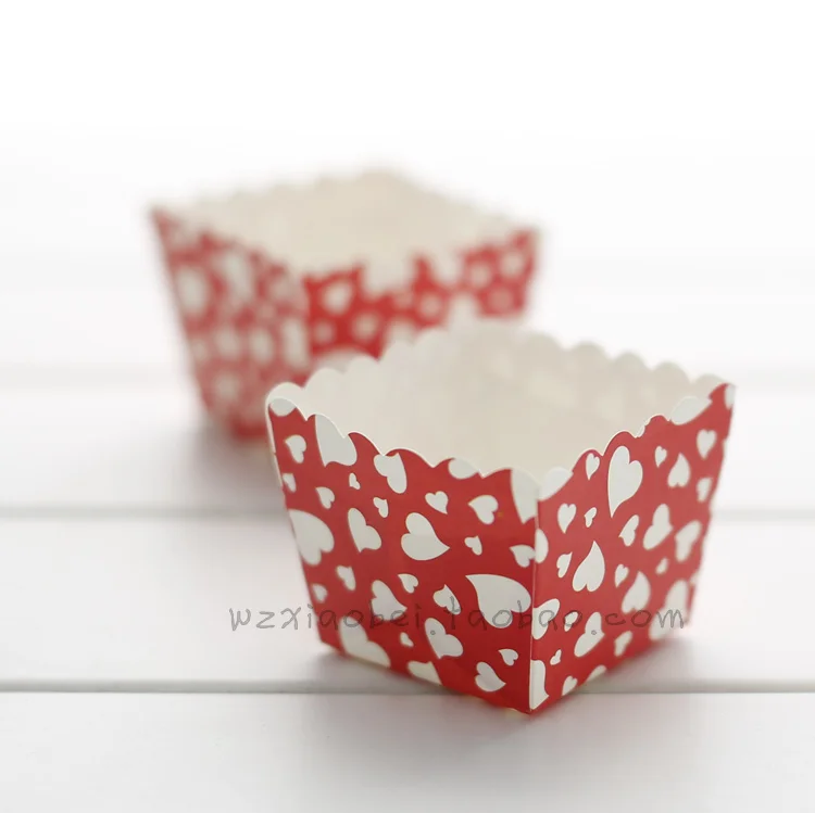 Бесплатная доставка квадратные чашки для торта с красным сердечком вкладыши