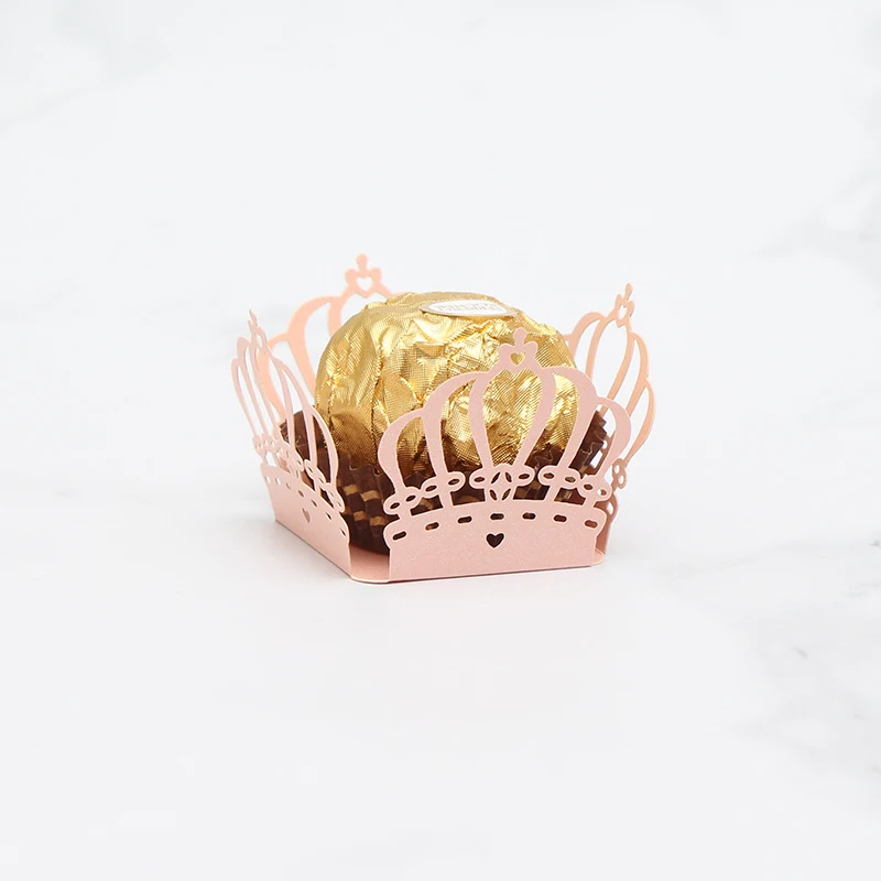 pink 50 шт./лот лазерная резка Корона сердце конфеты бар коробка ребенок день рождения Шоколадный Бар Свадьба Ребенок душ коробочка для конфет на вечеринку свадебный подарок - Цвет: pink