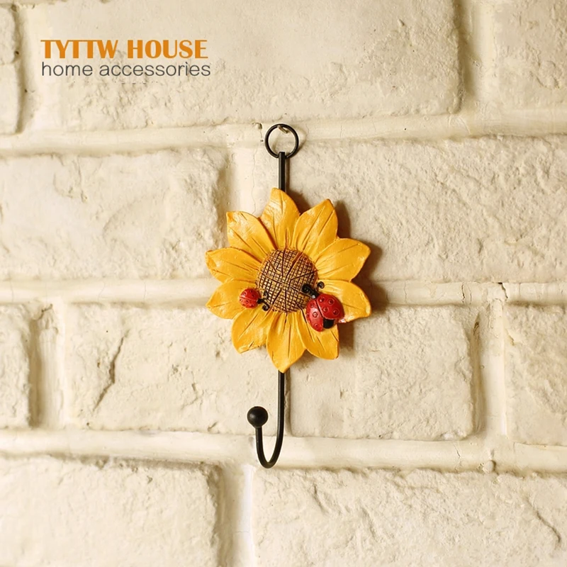 European Resin Flower Hook Ornaments Creative Clothing Store Door Wall Decoration Coat Key Holder Household Hanger Hooks | Дом и сад