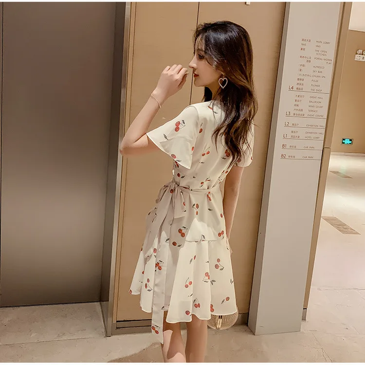 Женское шифоновое платье туника повседневное белое средней длины в Корейском